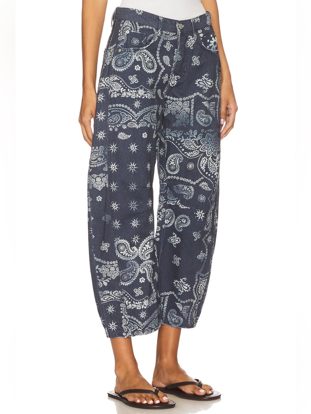 Free People We The Free Good Luck Barrel Jeans - Picture 9 of 16